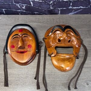 Hand Carved Korean Traditional Wooden Hahoe Mask Set Yangban and Bune
